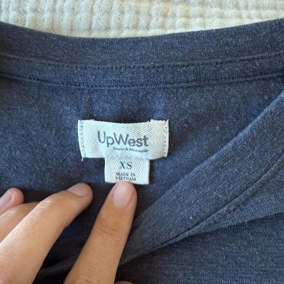 UpWest Cropped and Boxy Hemp Tee - INDIA INK / XS - Picture 2 of 5